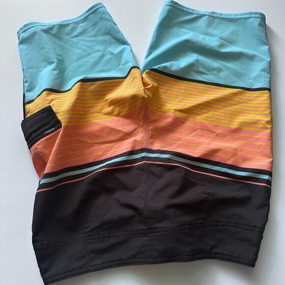 O’Neill swim shorts board shorts - Picture 3 of 6